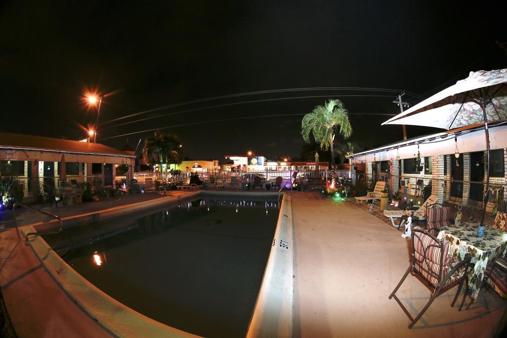 Adobe Hacienda Motel Hollywood Kültér fotó